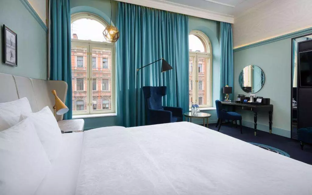 هتل رادیسون رویال